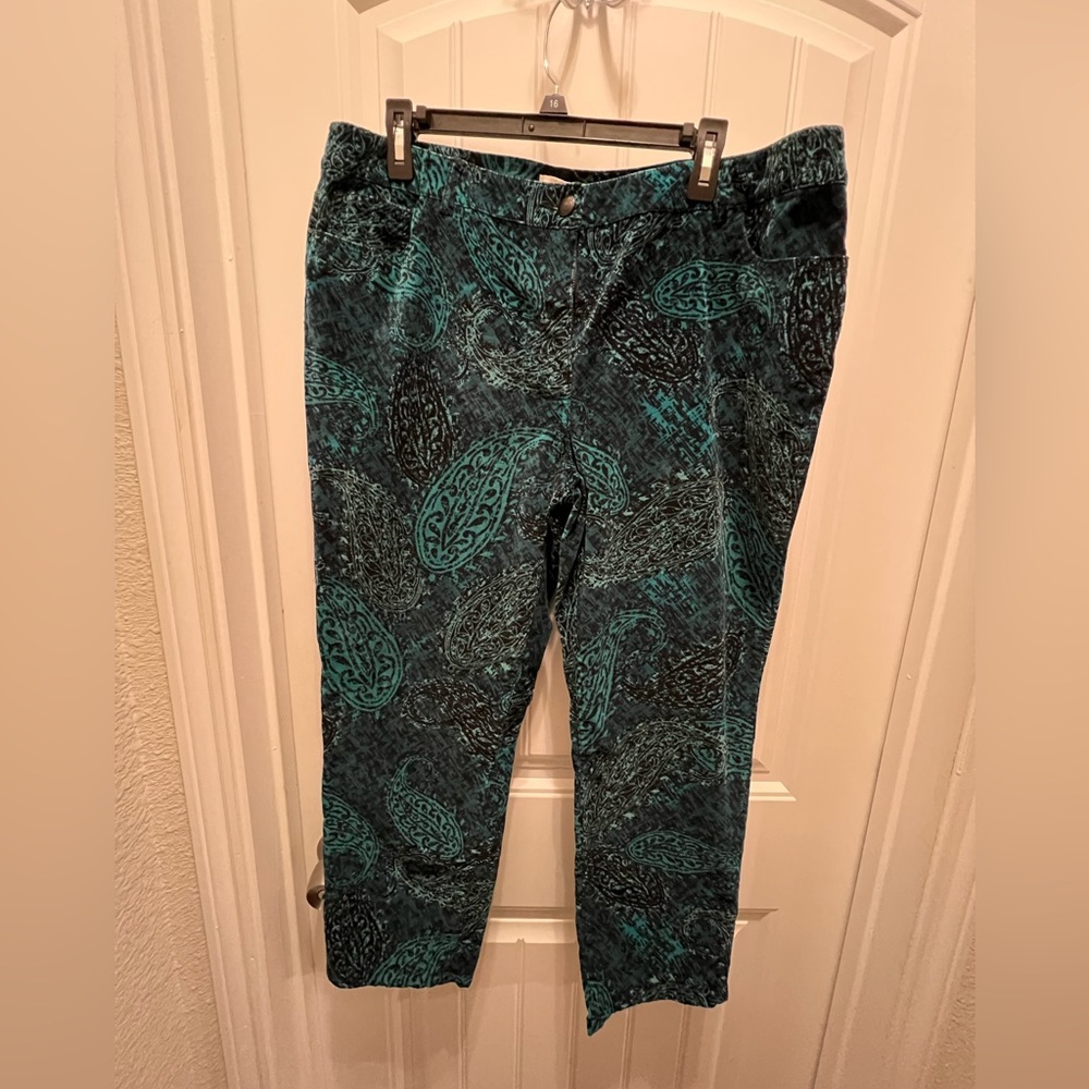 Chicos Women Teal/blue Velveteen Paisley 5 pocket jeans Size 2.5 or 14.